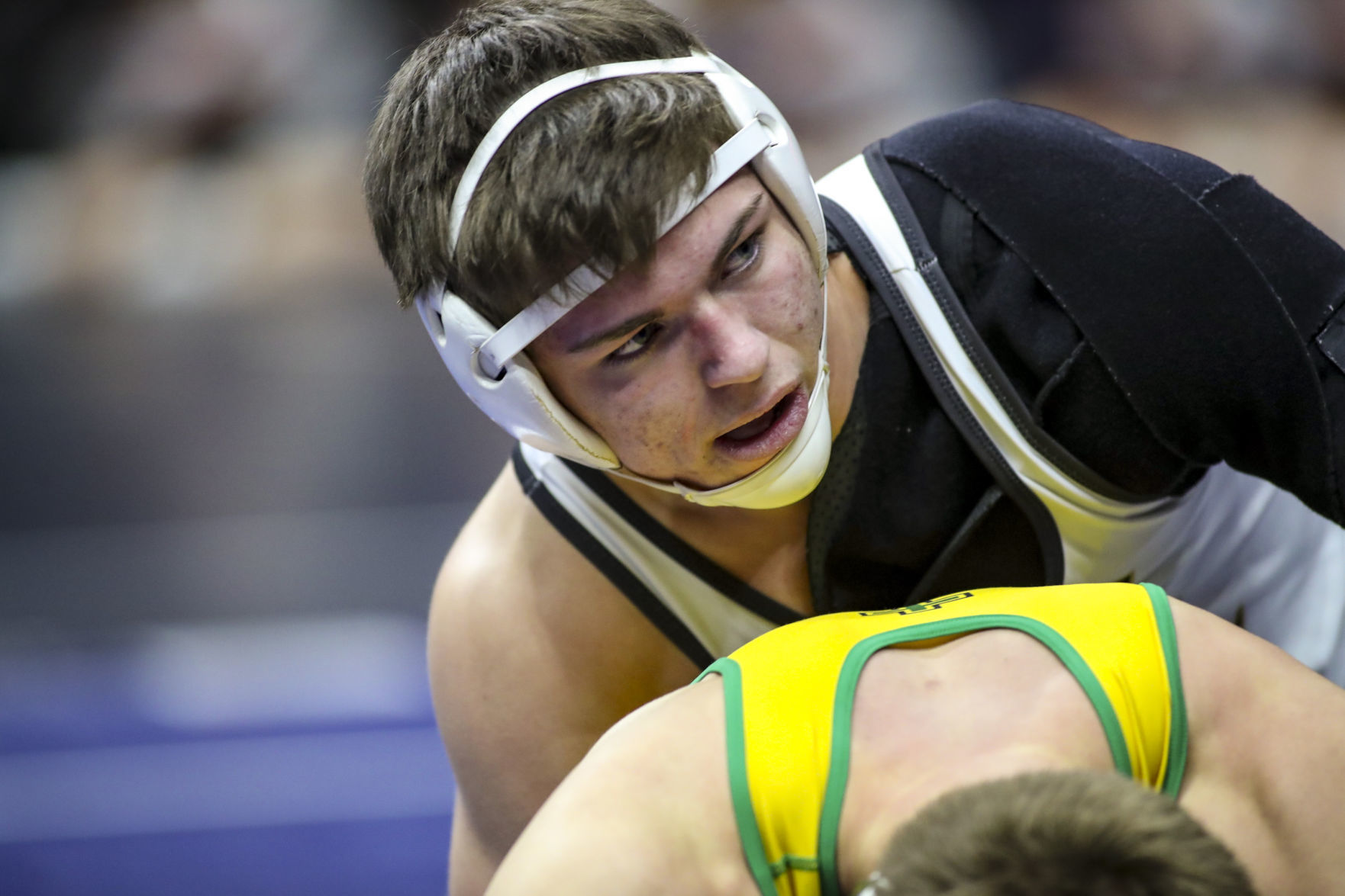 021618-STATE-WRESTLING-2A-SEMIS-020